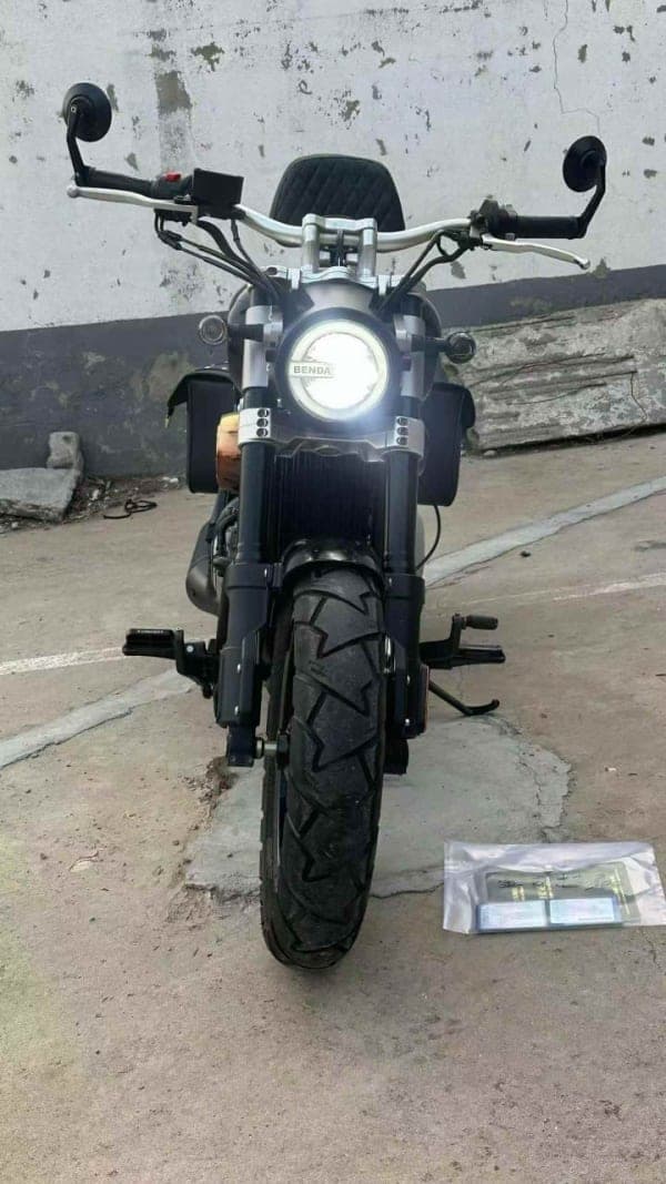 MOTO JINJILA 300 - Image 8