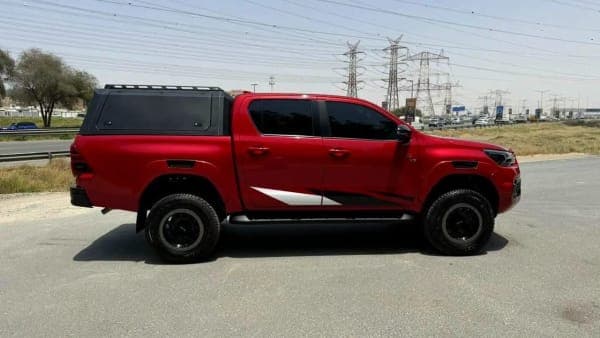TOYOTA HILUX GR - Image 6